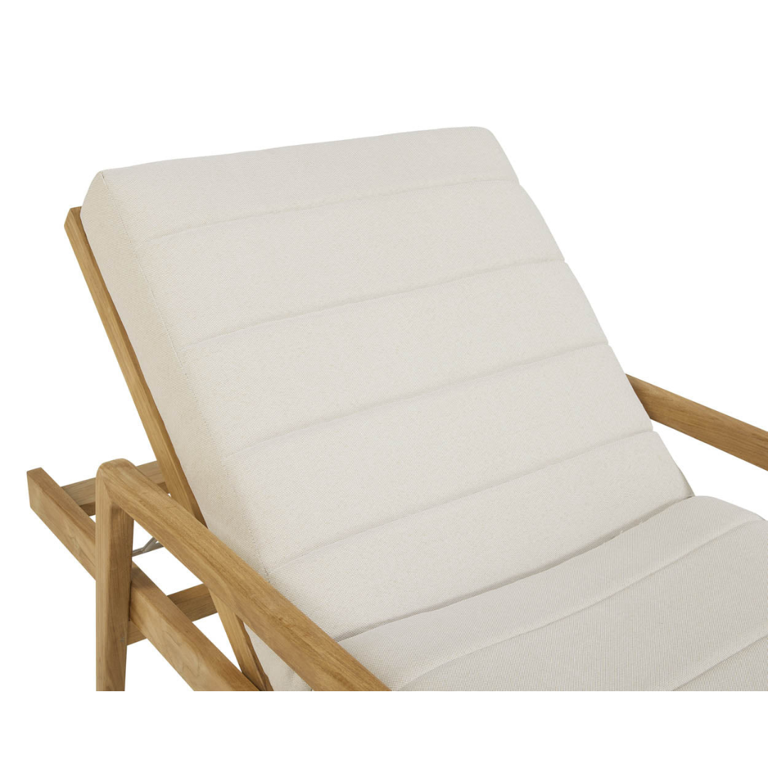 Novalee Outdoor Lounger