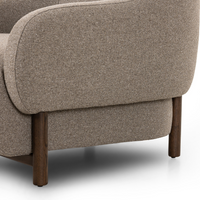 Aila Chair