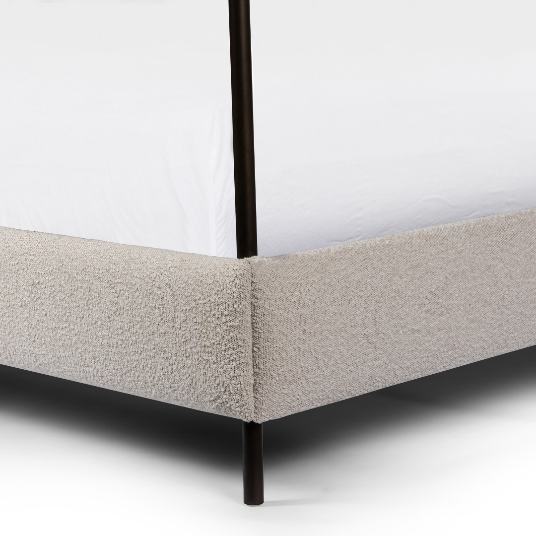 Aries Canopy Bed