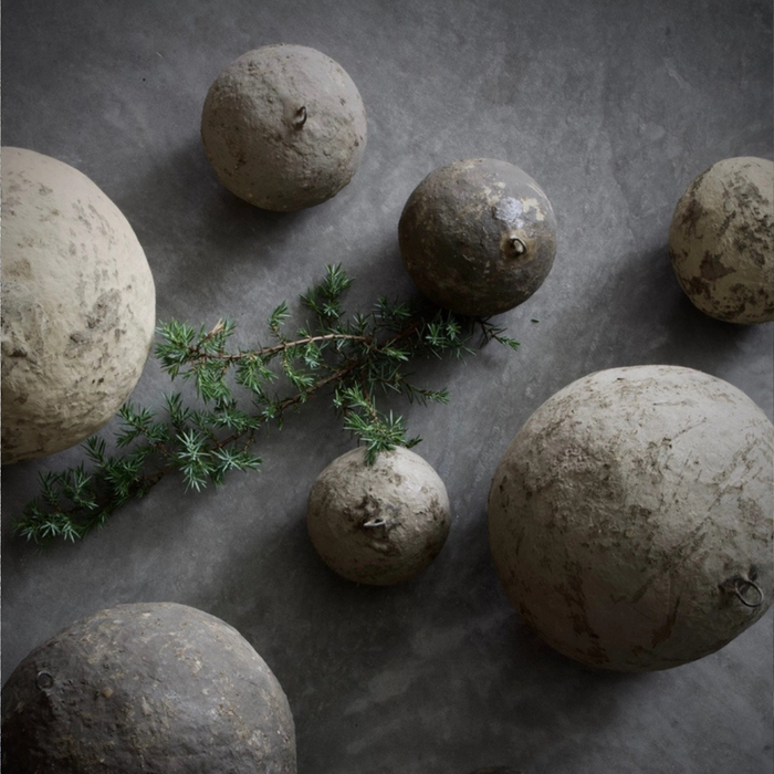 Mocha Papier-Mache Ball