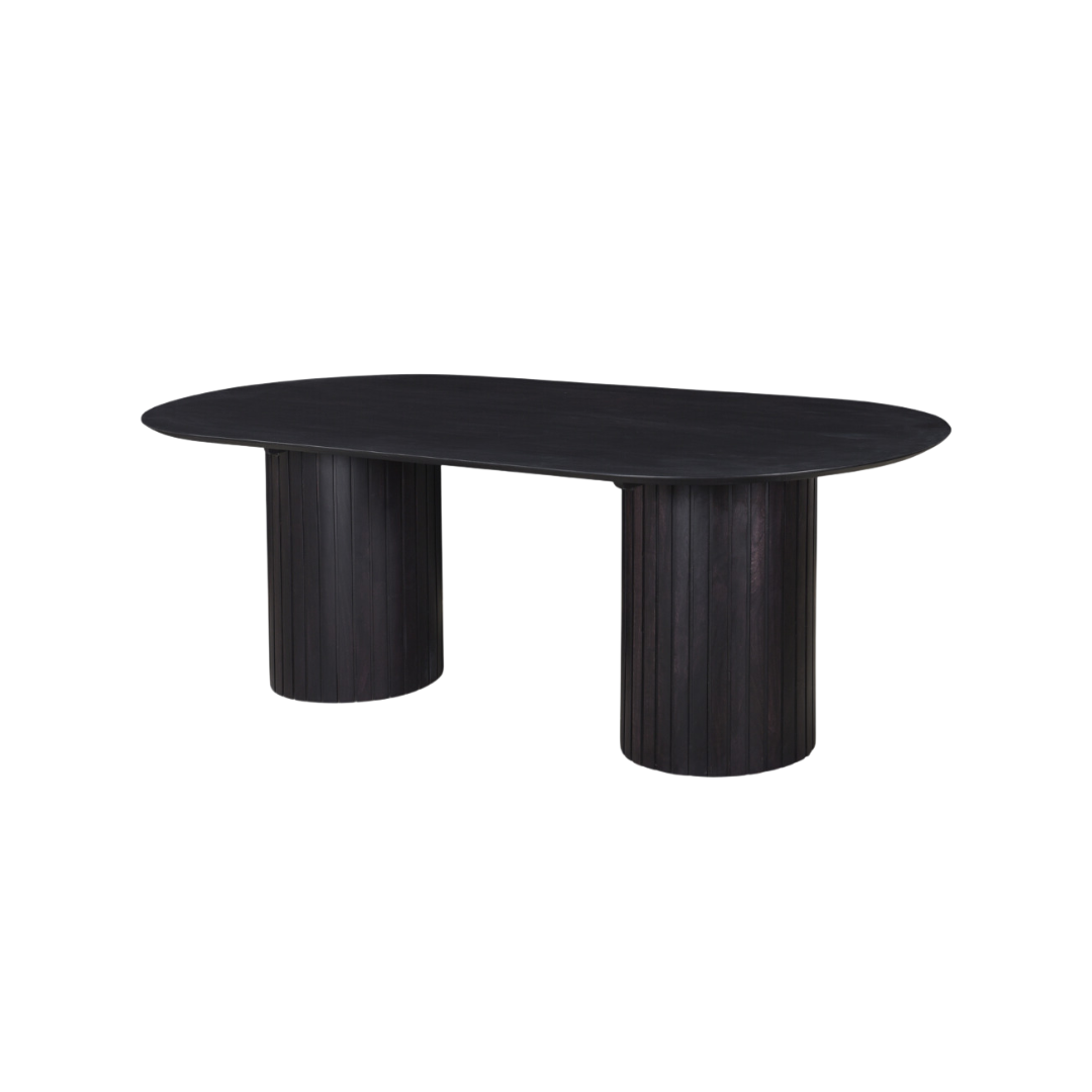 Portlyn Dining Table