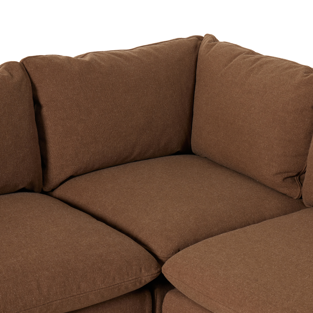 Igraine 4PC Sectional w/ Ottoman