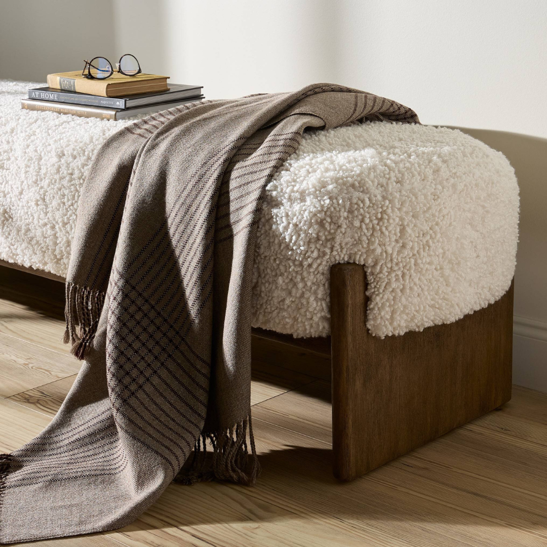Kenji Accent Bench