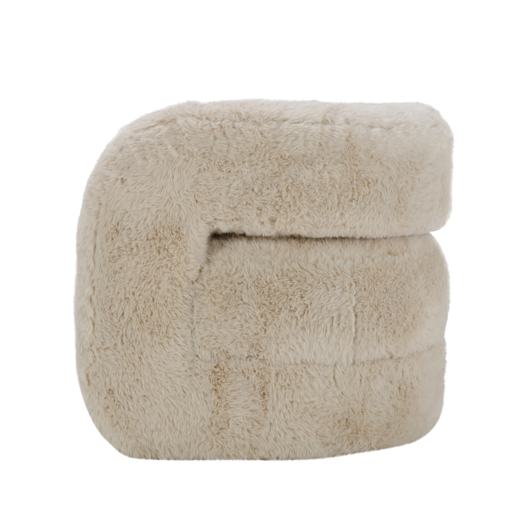 Tavi Plush Accent Chair