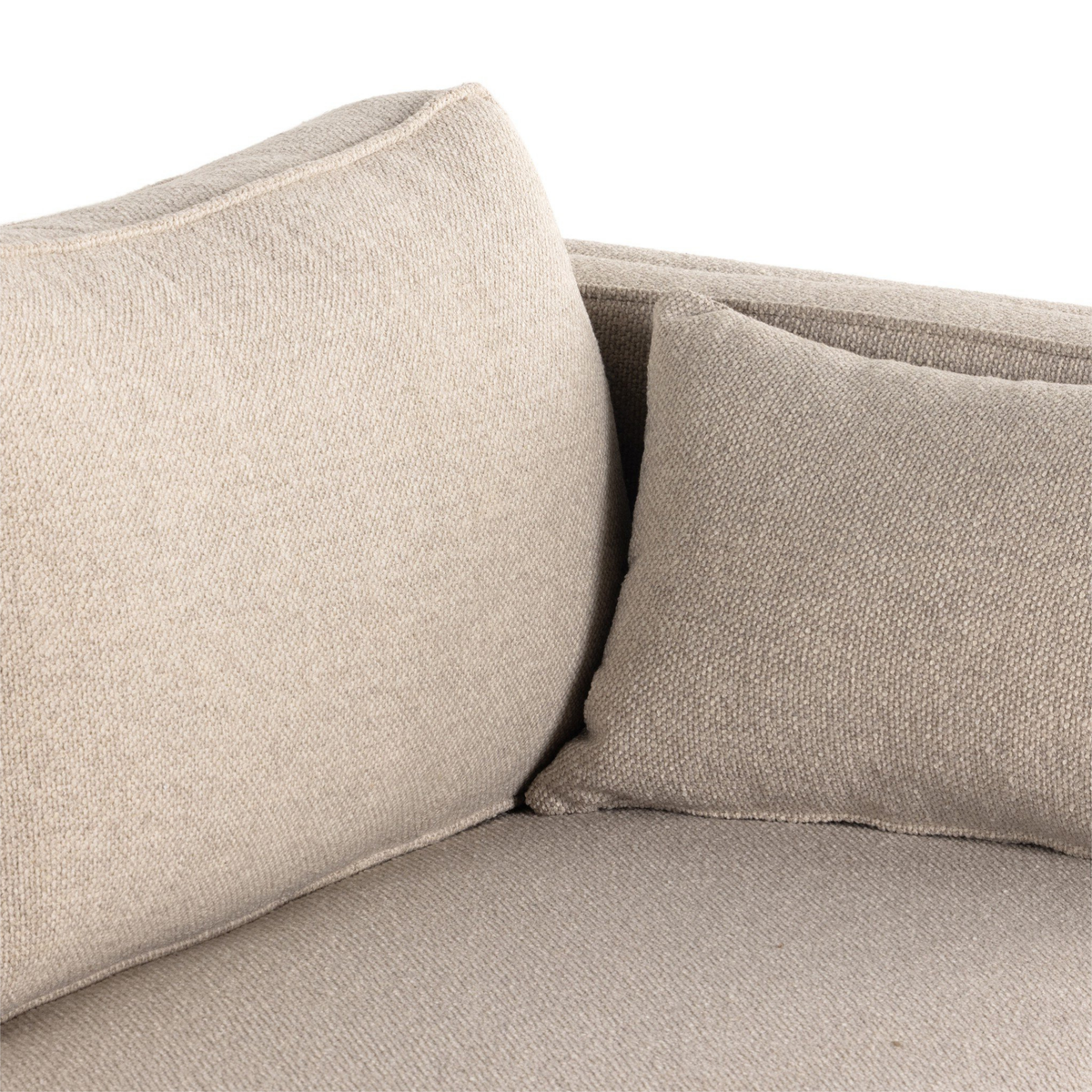 Lawrence 2-Piece Sectional w/ Chaise [Performance]