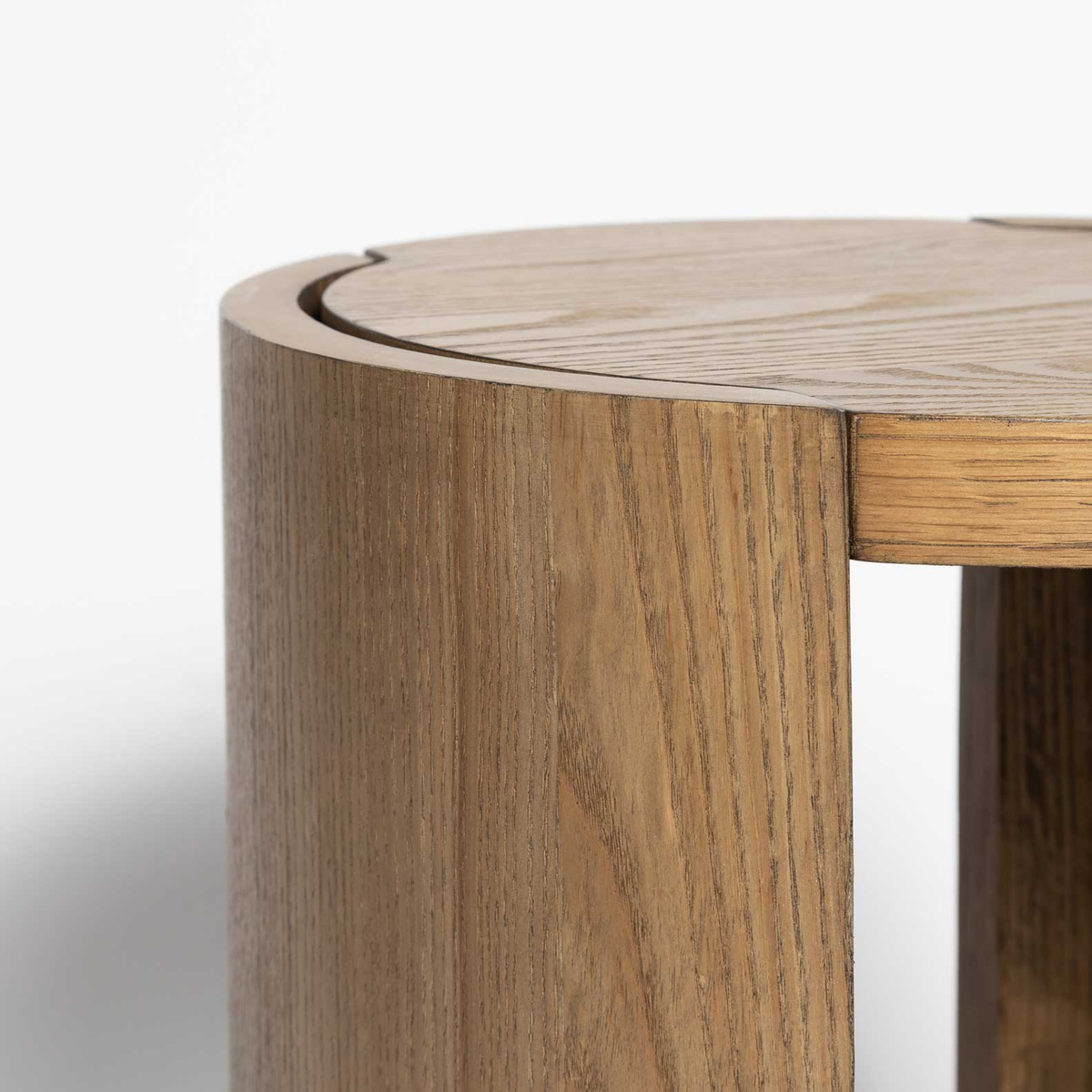 Foxx End Table
