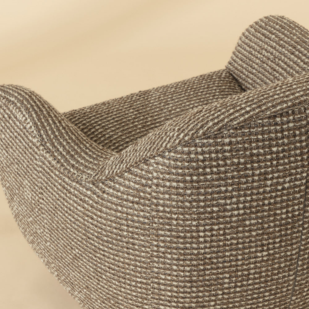 Thomas Swivel Lounge Chair