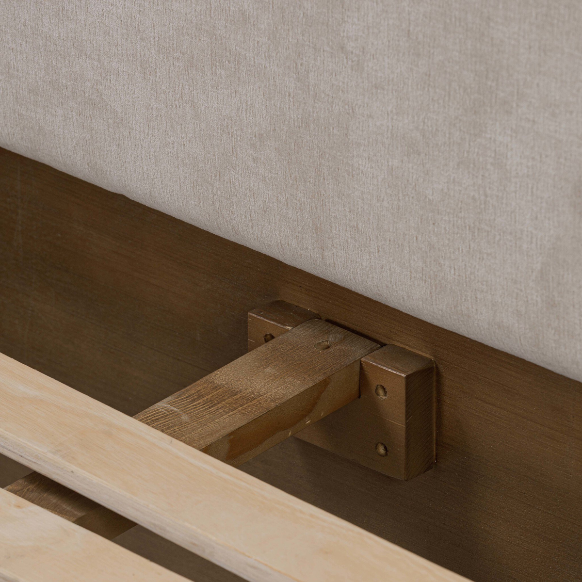 Dunewell Bed