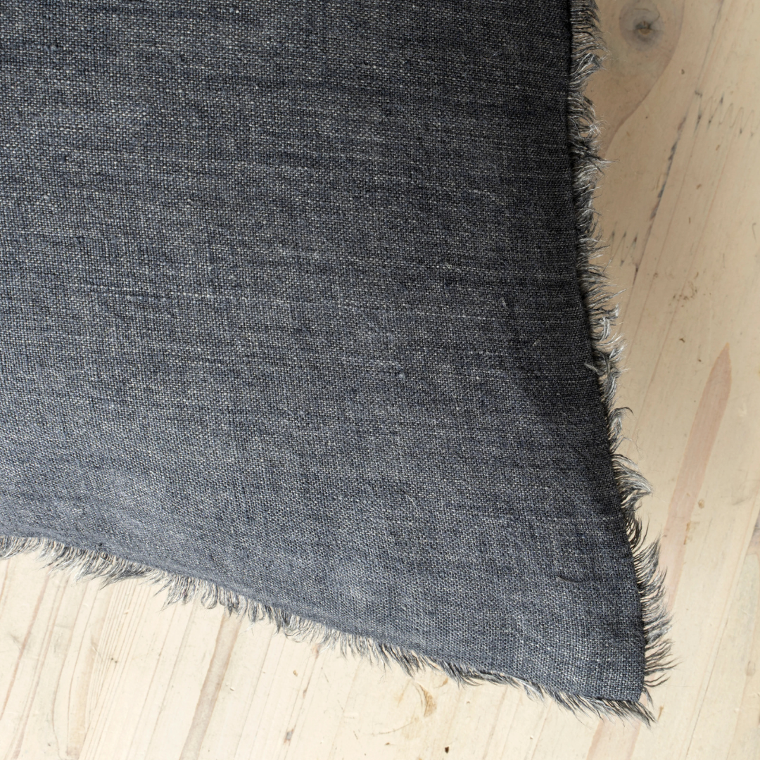 Lina Linen Pillow - Charcoal 24" x 24"