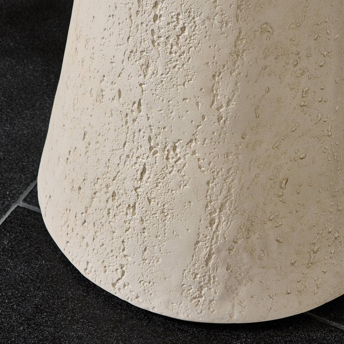 Varda Outdoor Counter Table