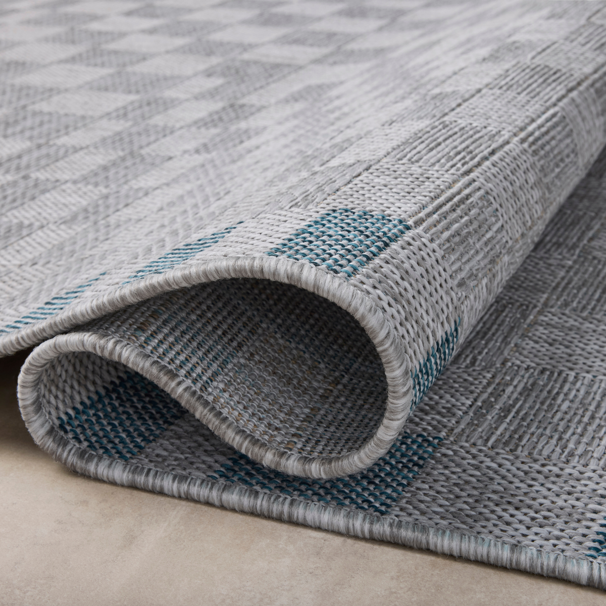 Topanga (Amber Lewis × Loloi) TOP-07 Indoor/Outdoor Rug [Silver/Blue]