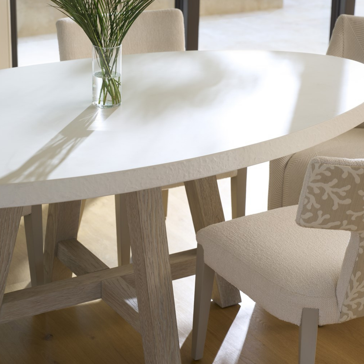 Darya 80" Oval Dining Table