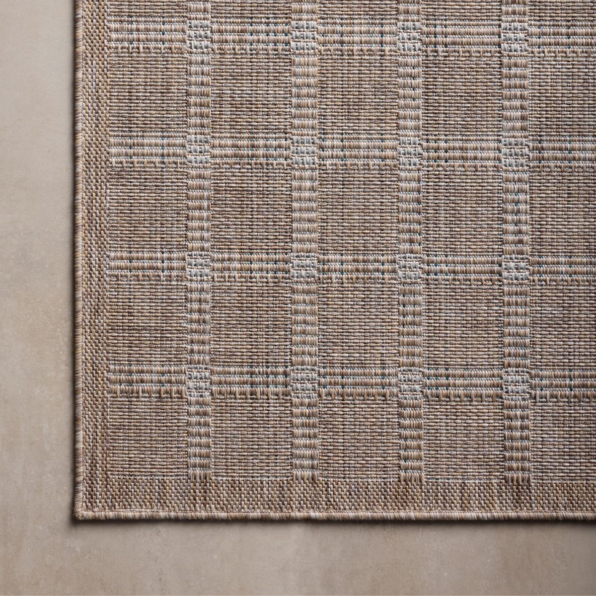 Topanga (Amber Lewis × Loloi) TOP-01 Indoor/Outdoor Rug [Natural/Bone]