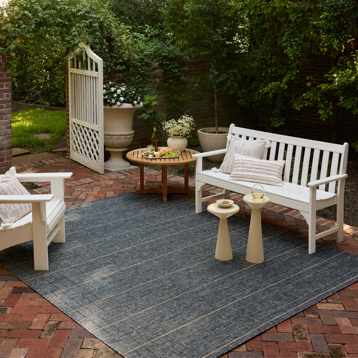 Birch BIR-02 Indoor/Outdoor Rug [Sky/Wheat]