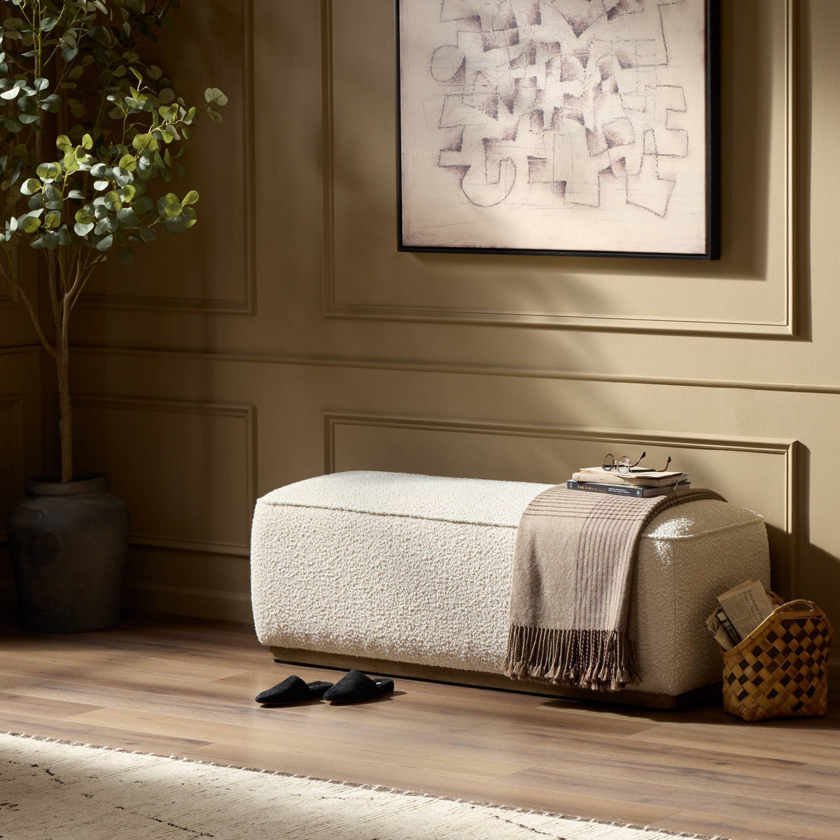 Sinclair Accent Bench [Performance Fabric]