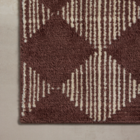 Lawrence (Chris Loves Julia × Loloi) LAW-01 Bath Mat [Plum/Ivory]