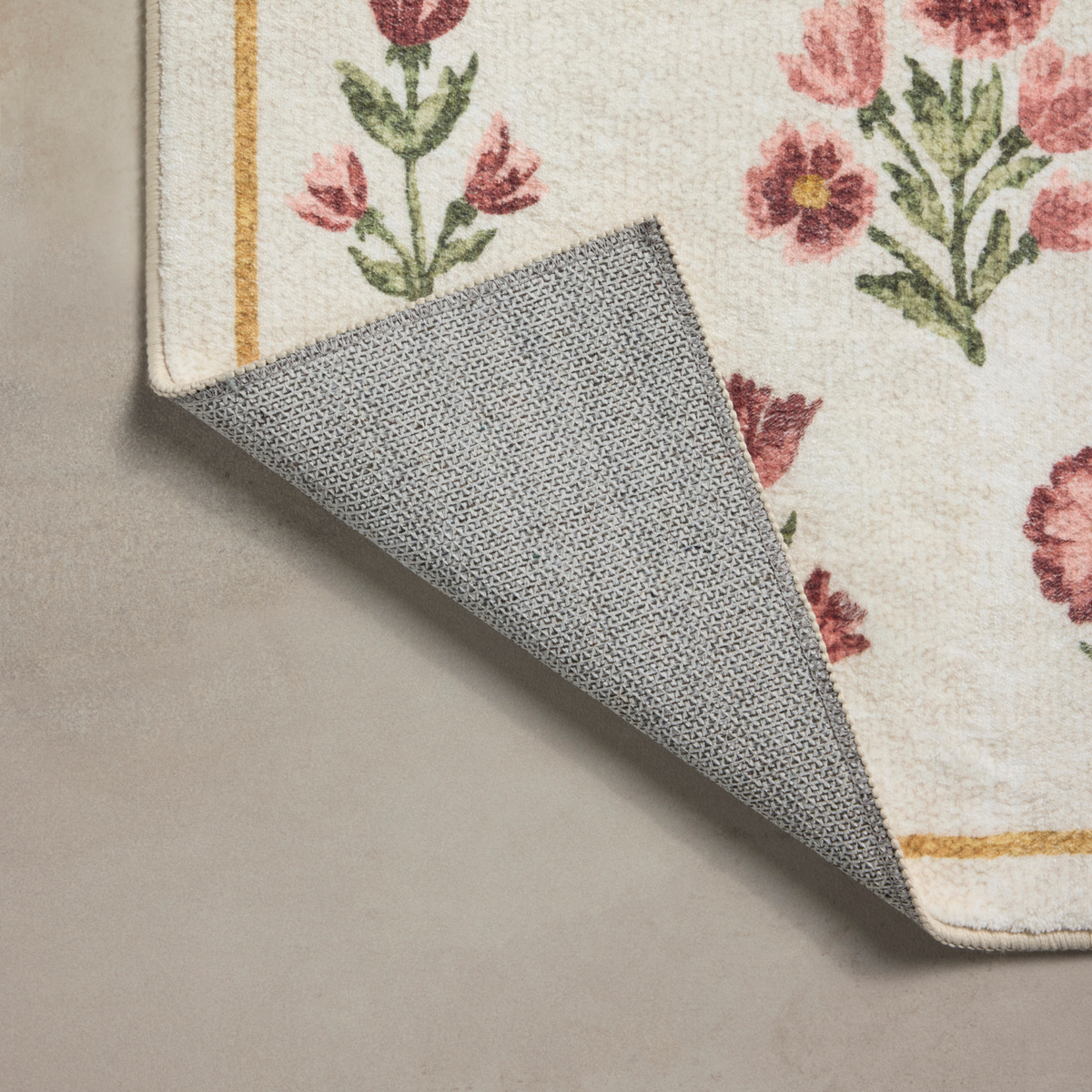 Clove CLO-02 (Chris Loves Julia × Loloi) Bath Mat [Ivory/Rose]