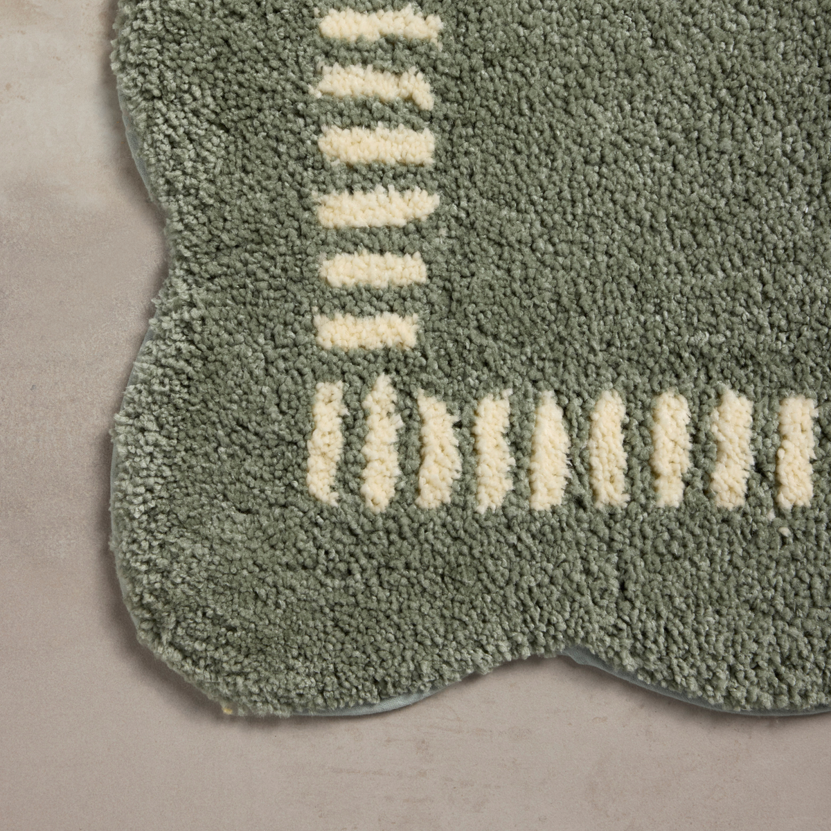 Valerie (Chris Loves Julia × Loloi) VLR-01 Bath Mat [Lagoon/Ivory]
