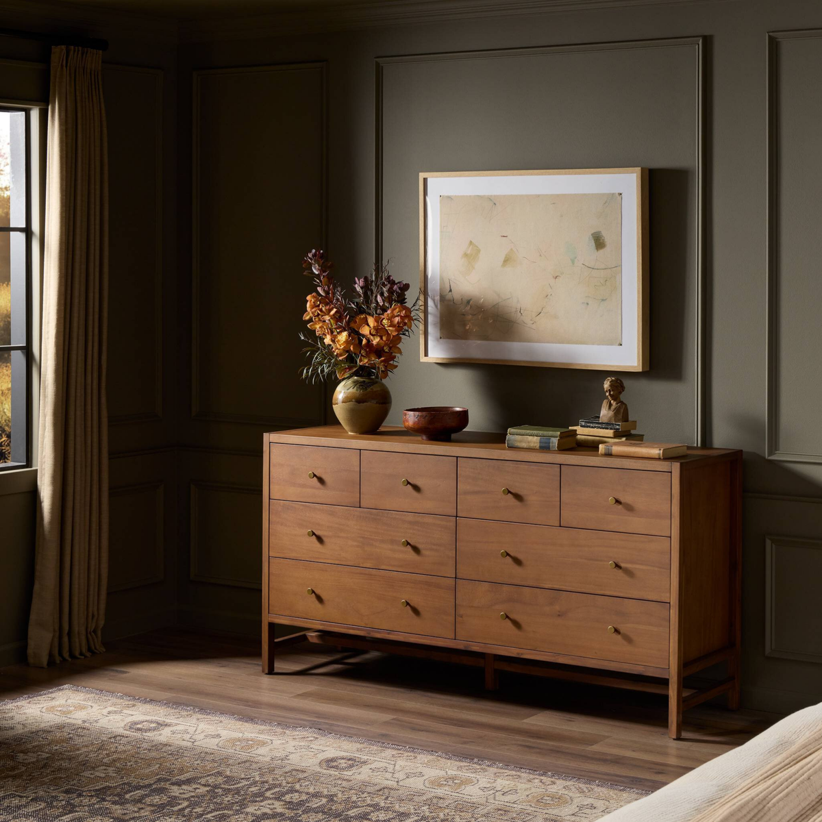 Sullivan 8-Drawer Dresser