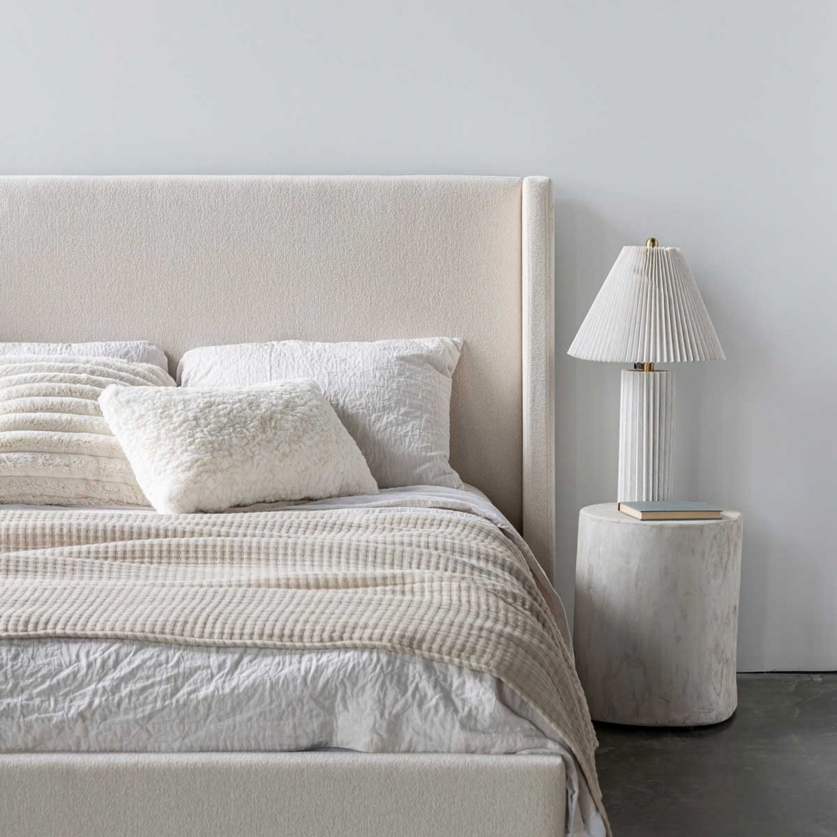 Lizzie Drawer Storage Bed