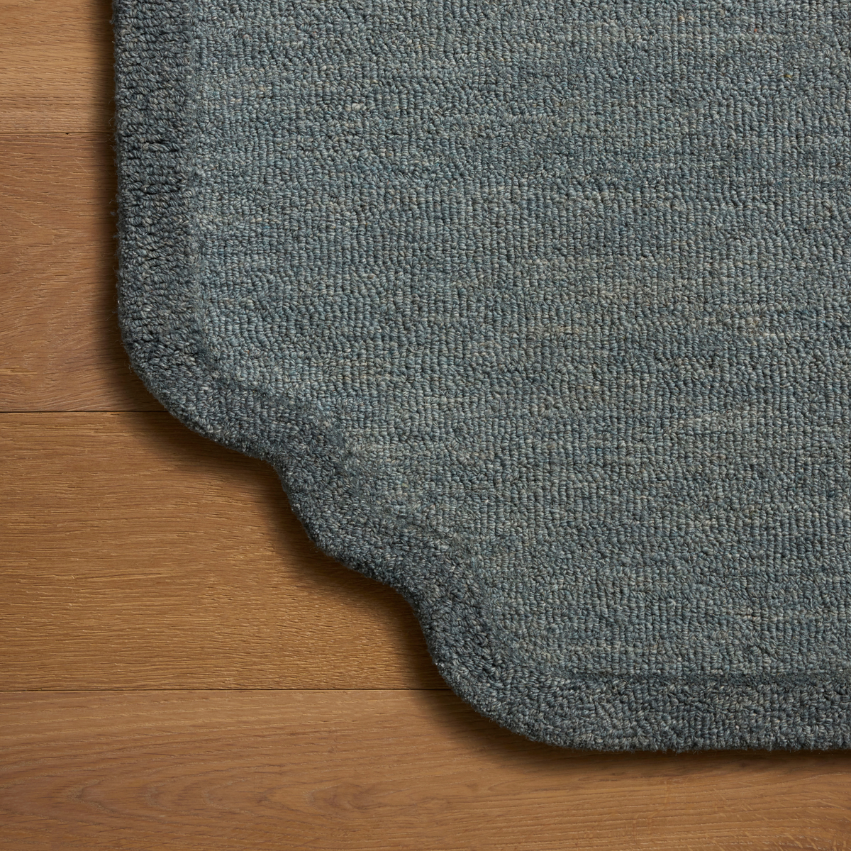 Emmeline (Chris Loves Julia × Loloi) EML-01 Rug [Denim/Blue]