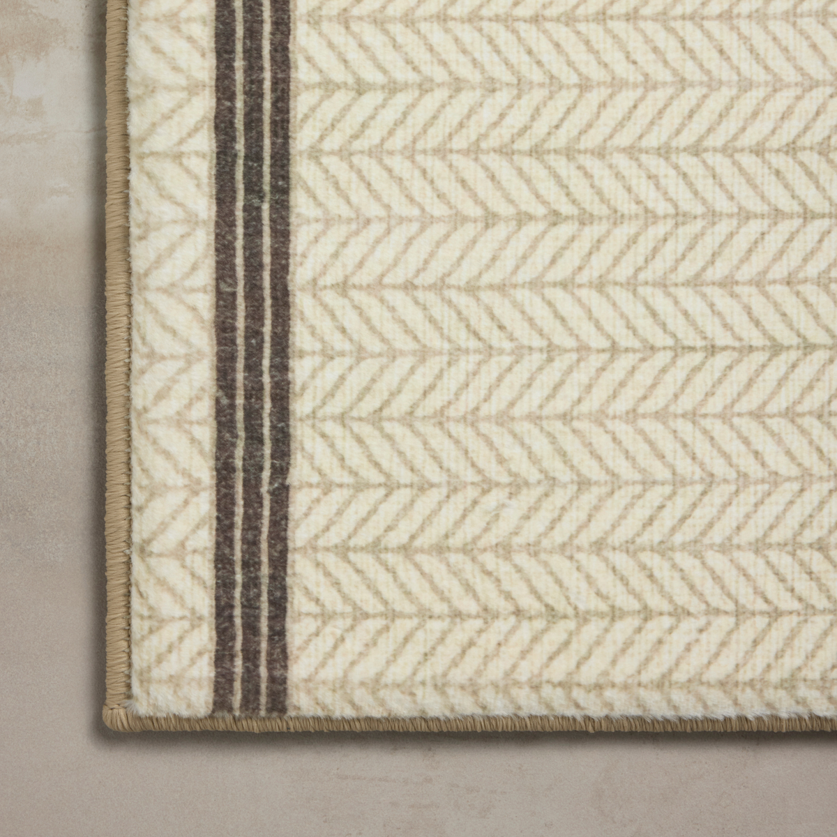 Marvin (Chris Loves Julia × Loloi) MRV-01 Bath Mat [Ivory/Charcoal]