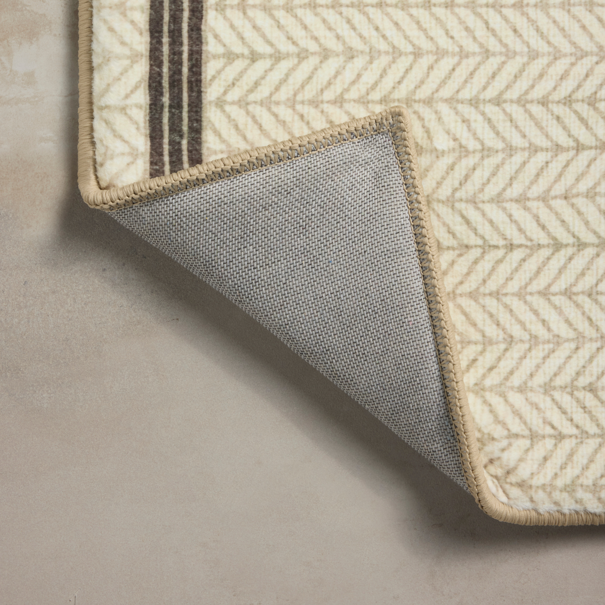 Marvin (Chris Loves Julia × Loloi) MRV-01 Bath Mat [Ivory/Charcoal]
