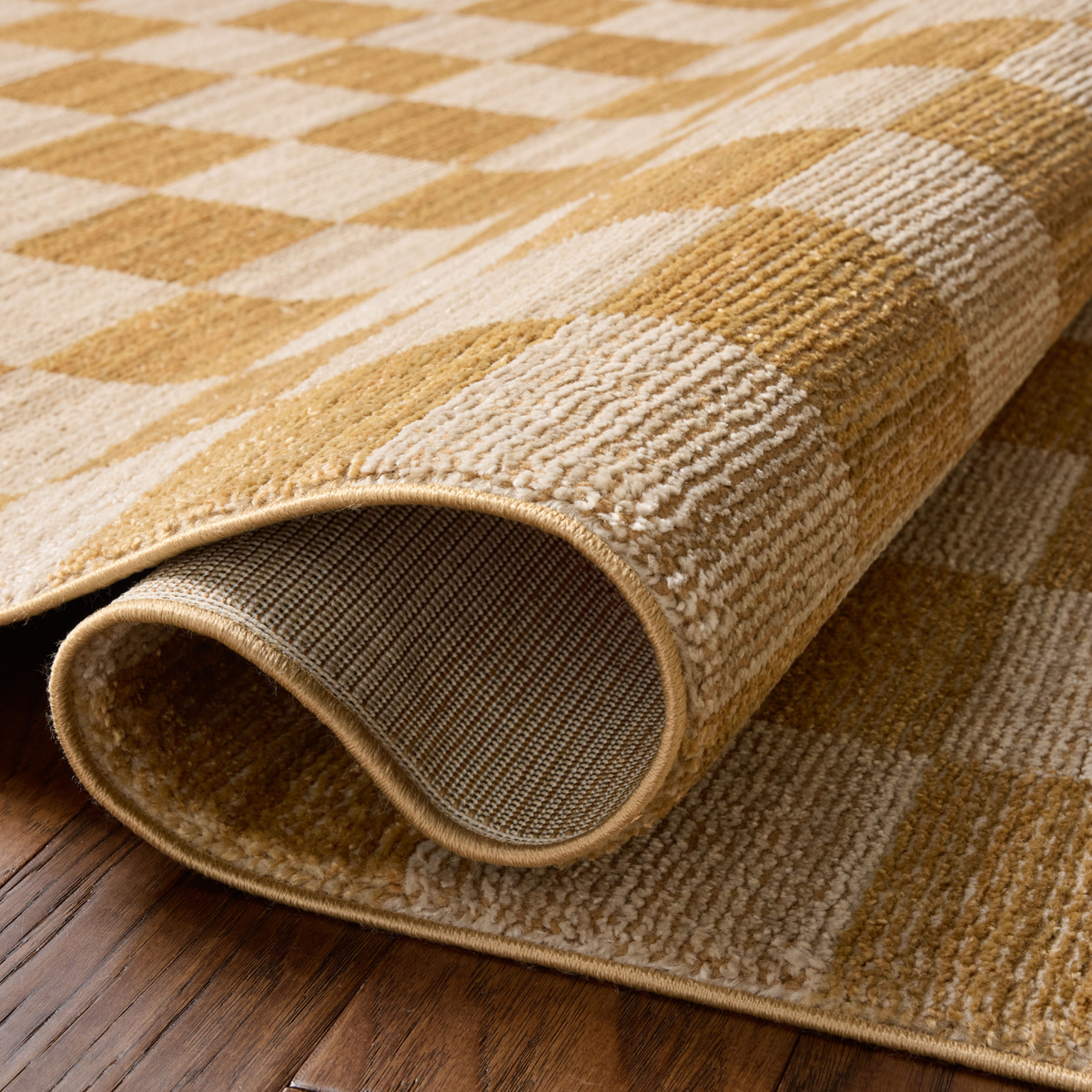 Calvin CLV-01 (Chris Loves Julia × Loloi) Rug [Apricot/Ivory]