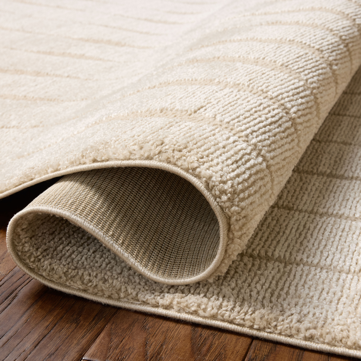 Calvin CLV-02 (Chris Loves Julia × Loloi) Rug [Ivory/Oatmeal]