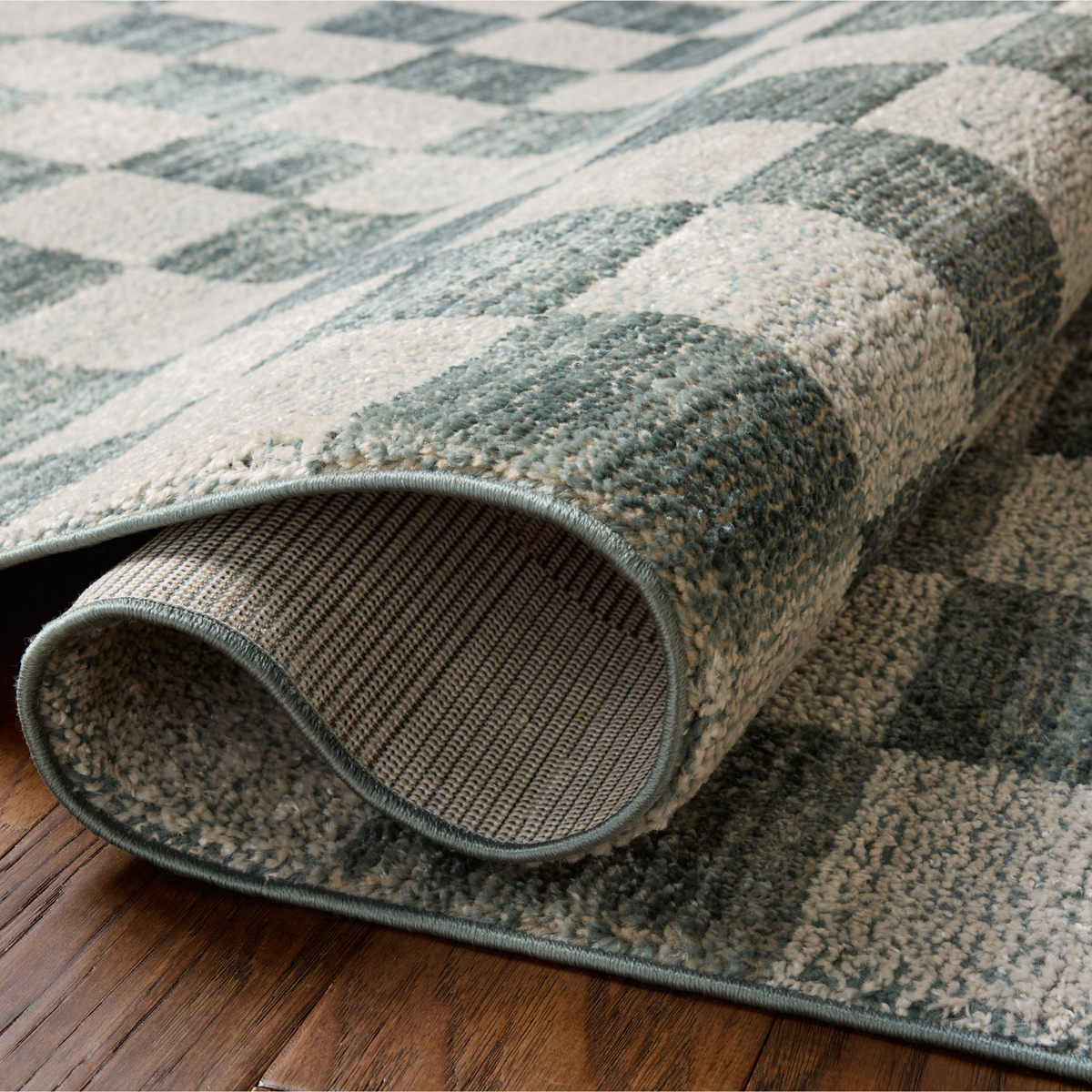 Calvin CLV-01 (Chris Loves Julia × Loloi) Rug [Blue/Ivory]