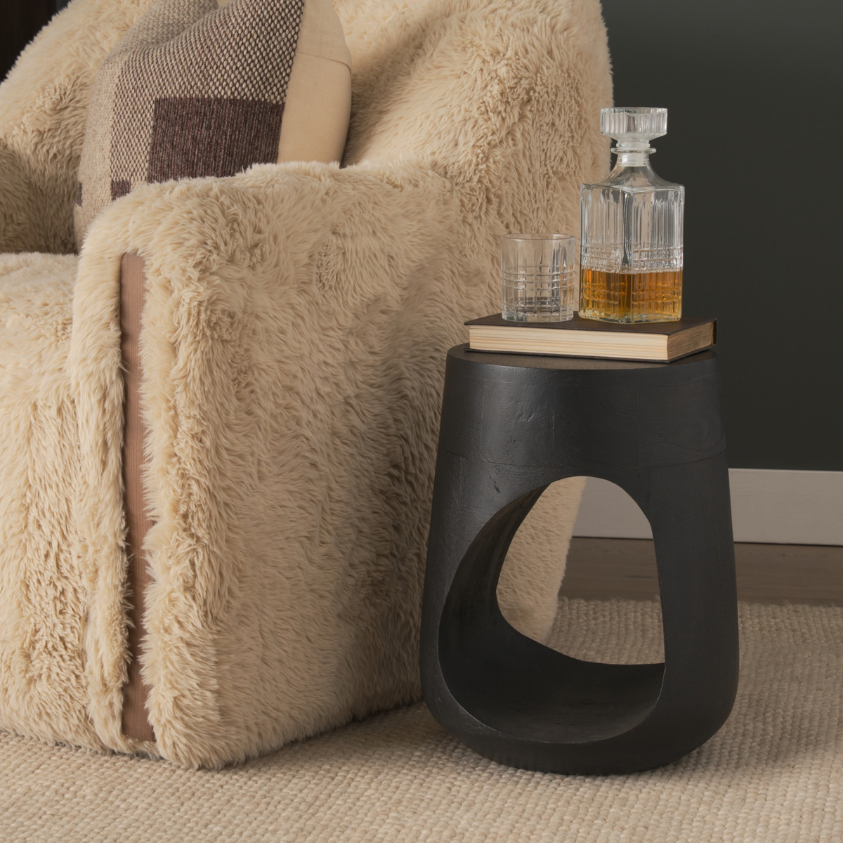 Kove Side Table