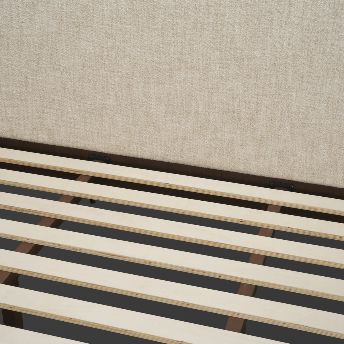 Holden Upholstered Bed [Oatmeal]