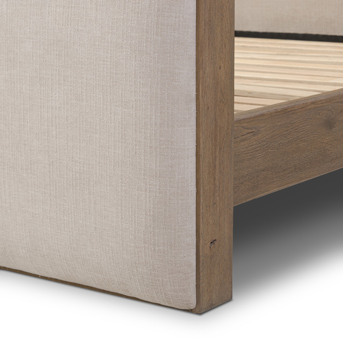 Pierce Queen Bed [Holland Sand]