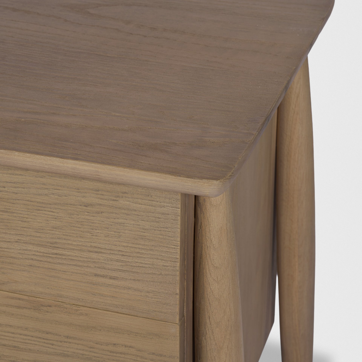 Hollis 3-Drawer Nightstand