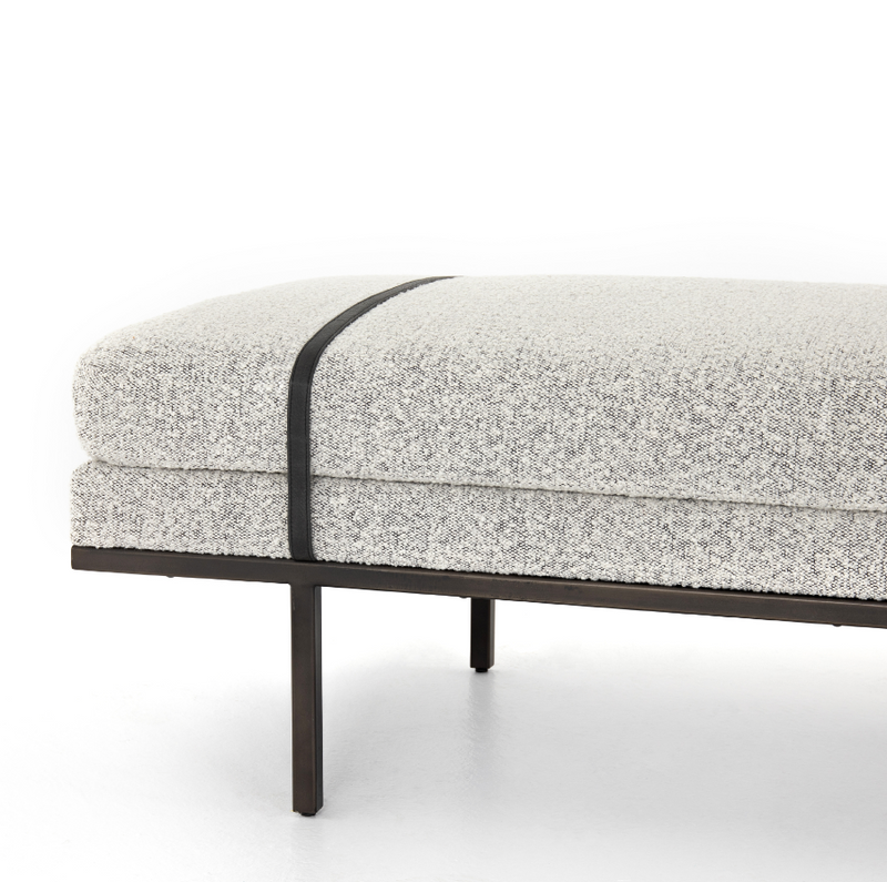Harlie Bench