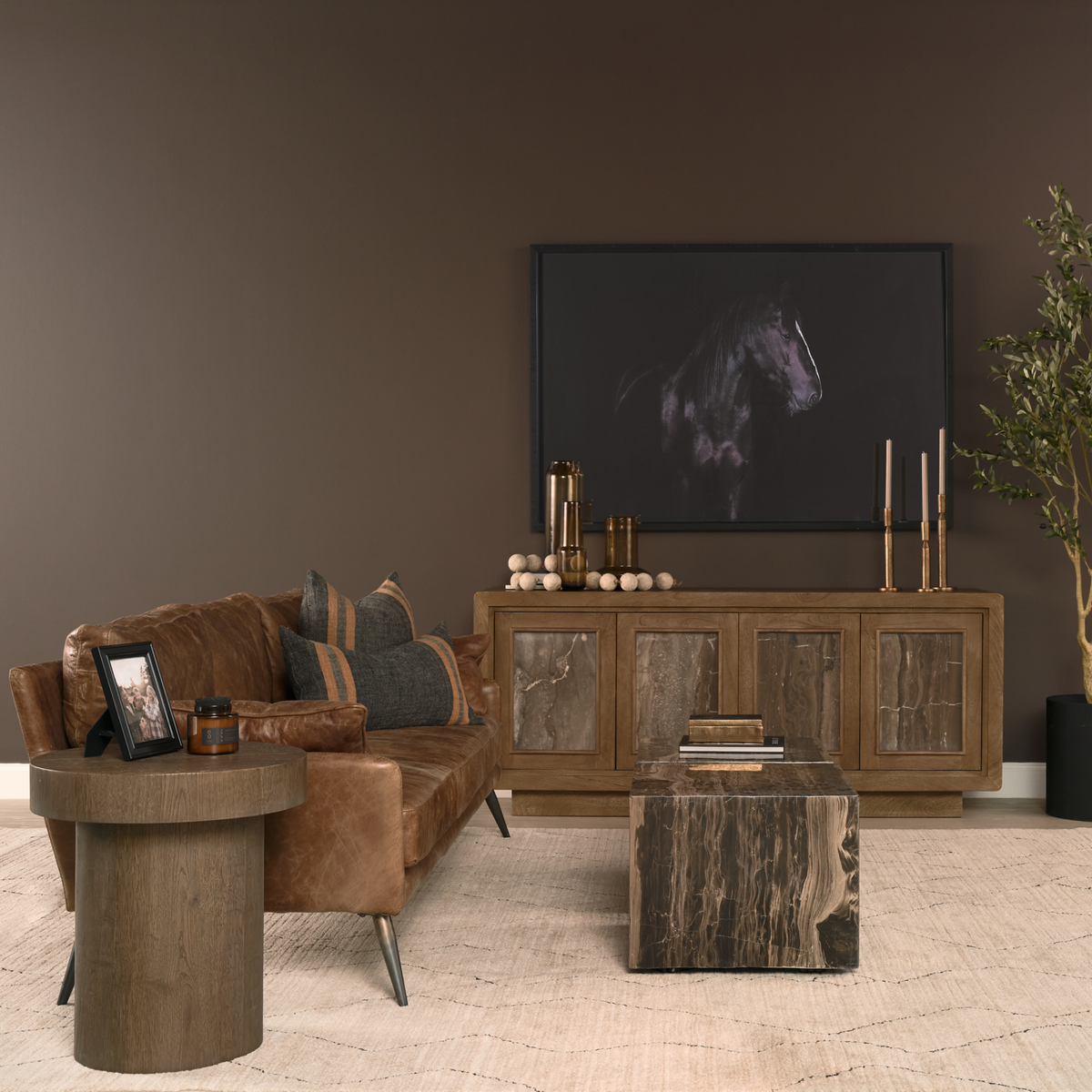 Valterra 4-Door Sideboard /w Marble
