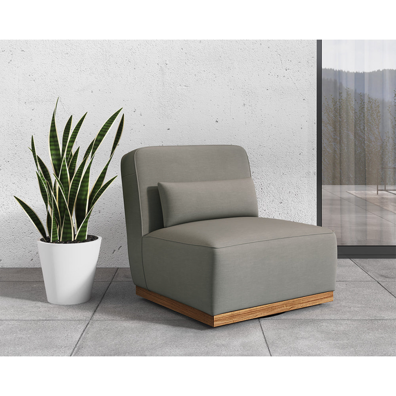 Carly Outdoor Swivel Lounger