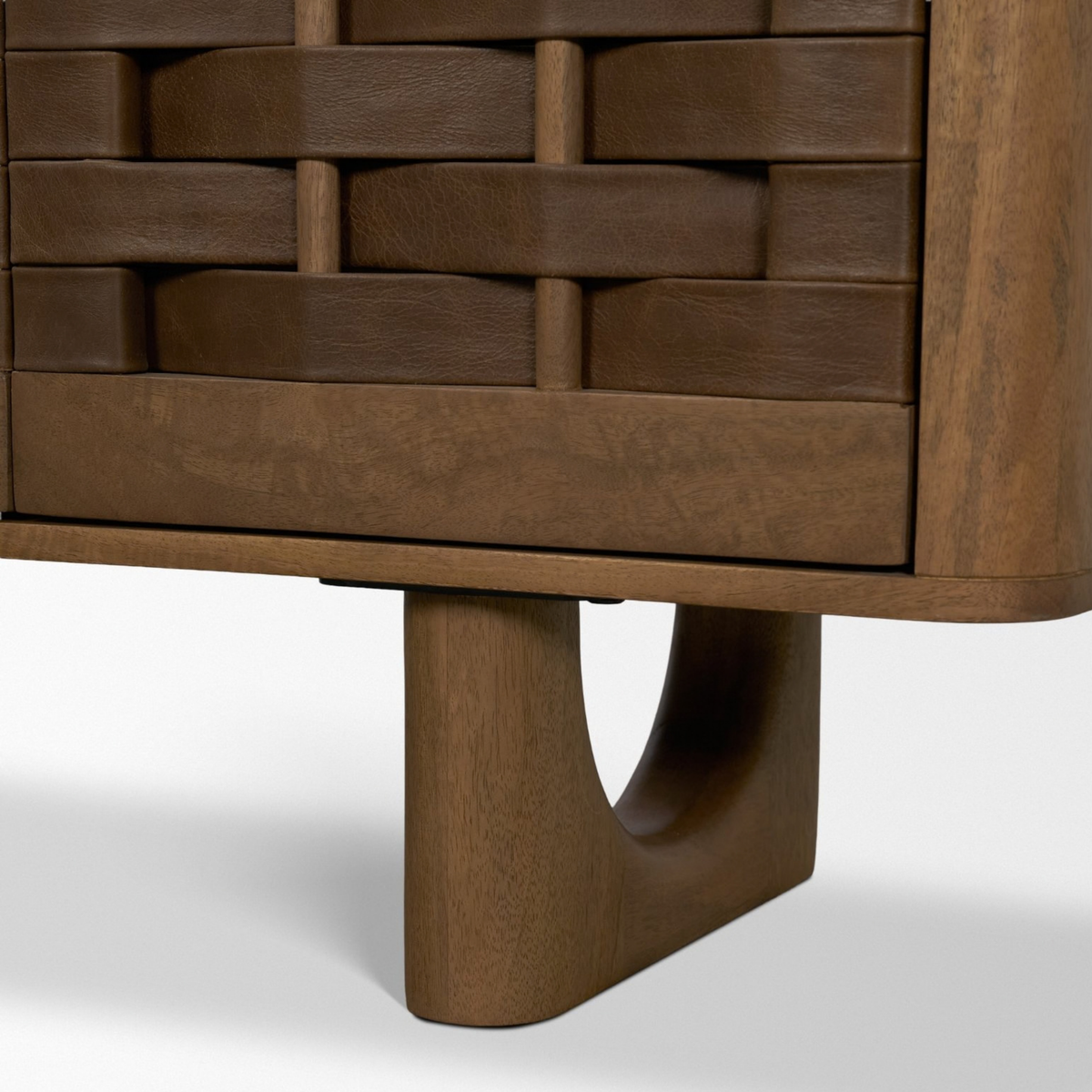 Wexlan Sideboard /w Woven Leather