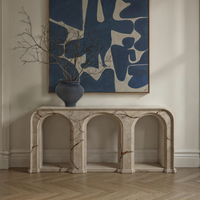 Evariste Vase
