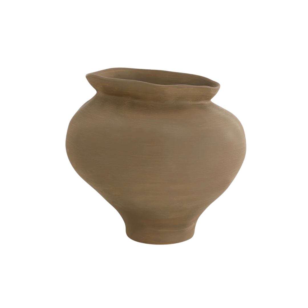 Evariste Vase