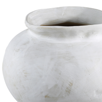 Evariste Vase