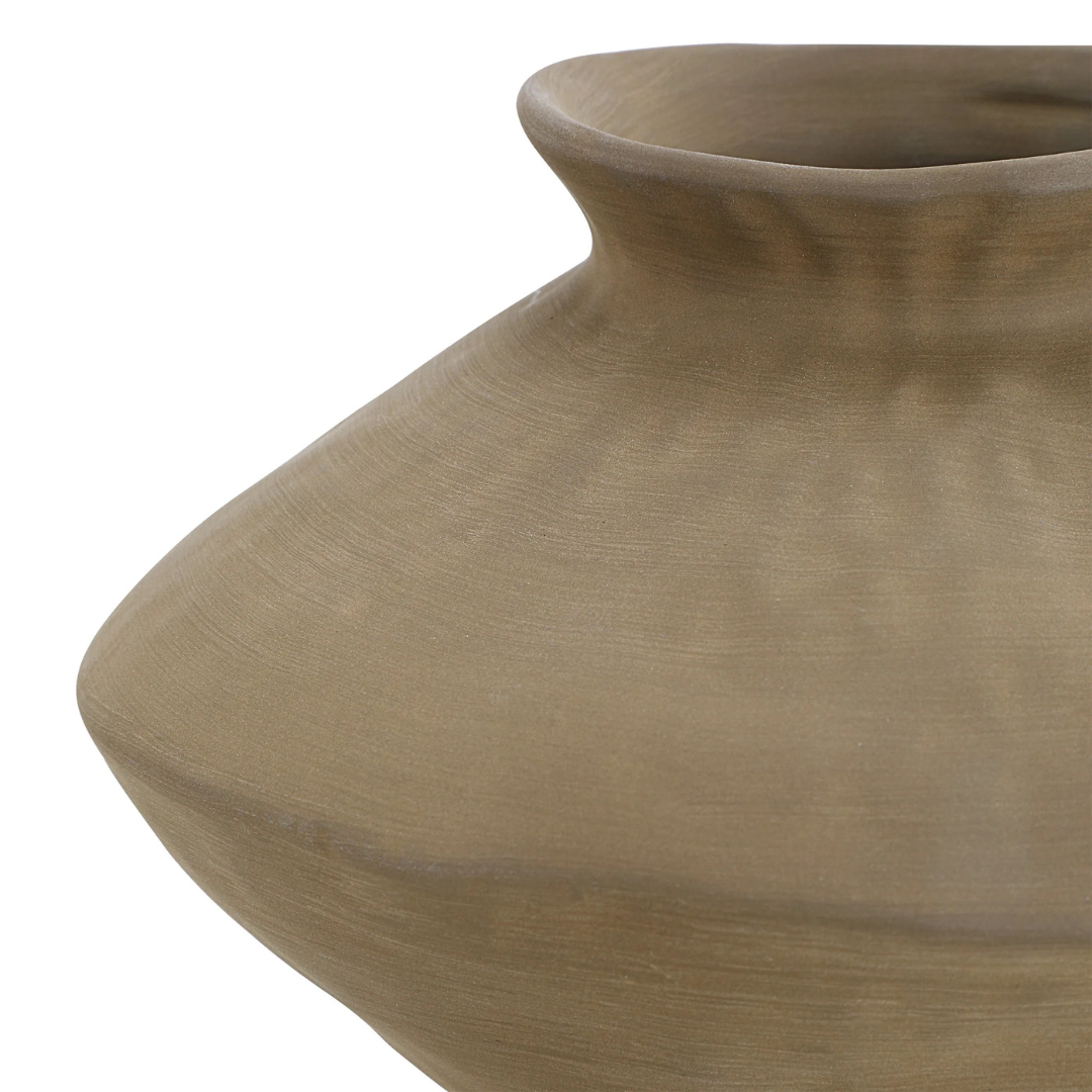 Morales Vase