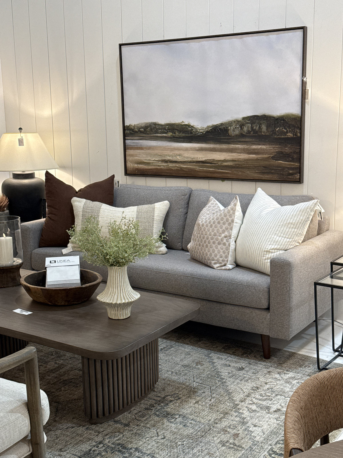 Alex Sofa [Grade 5] FLOOR MODEL