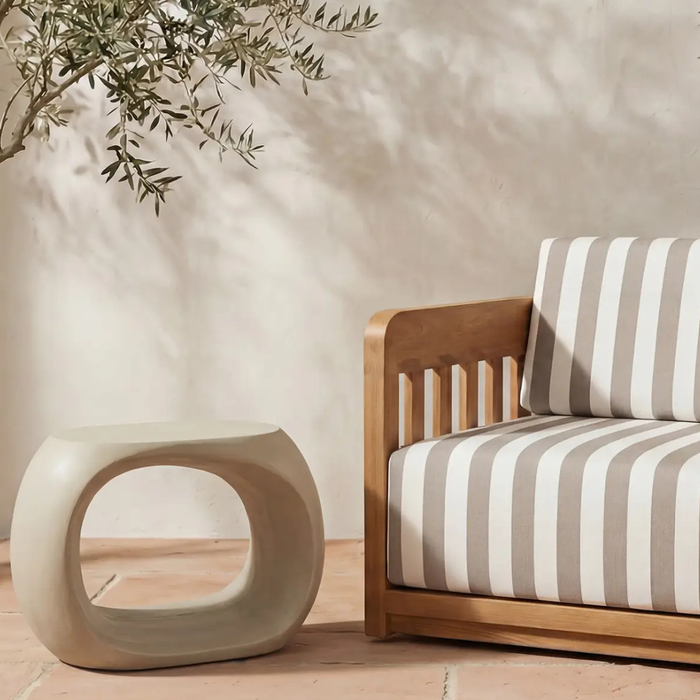 Arthur Outdoor Stool