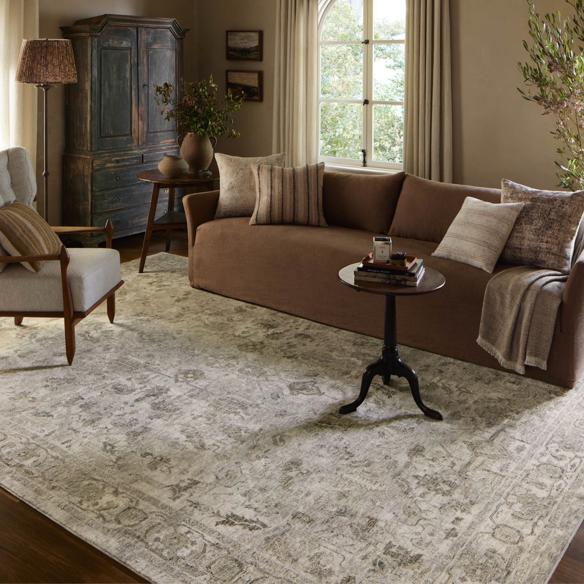 Honora (Amber Lewis × Loloi) HON-06 Rug [Grey/Taupe]