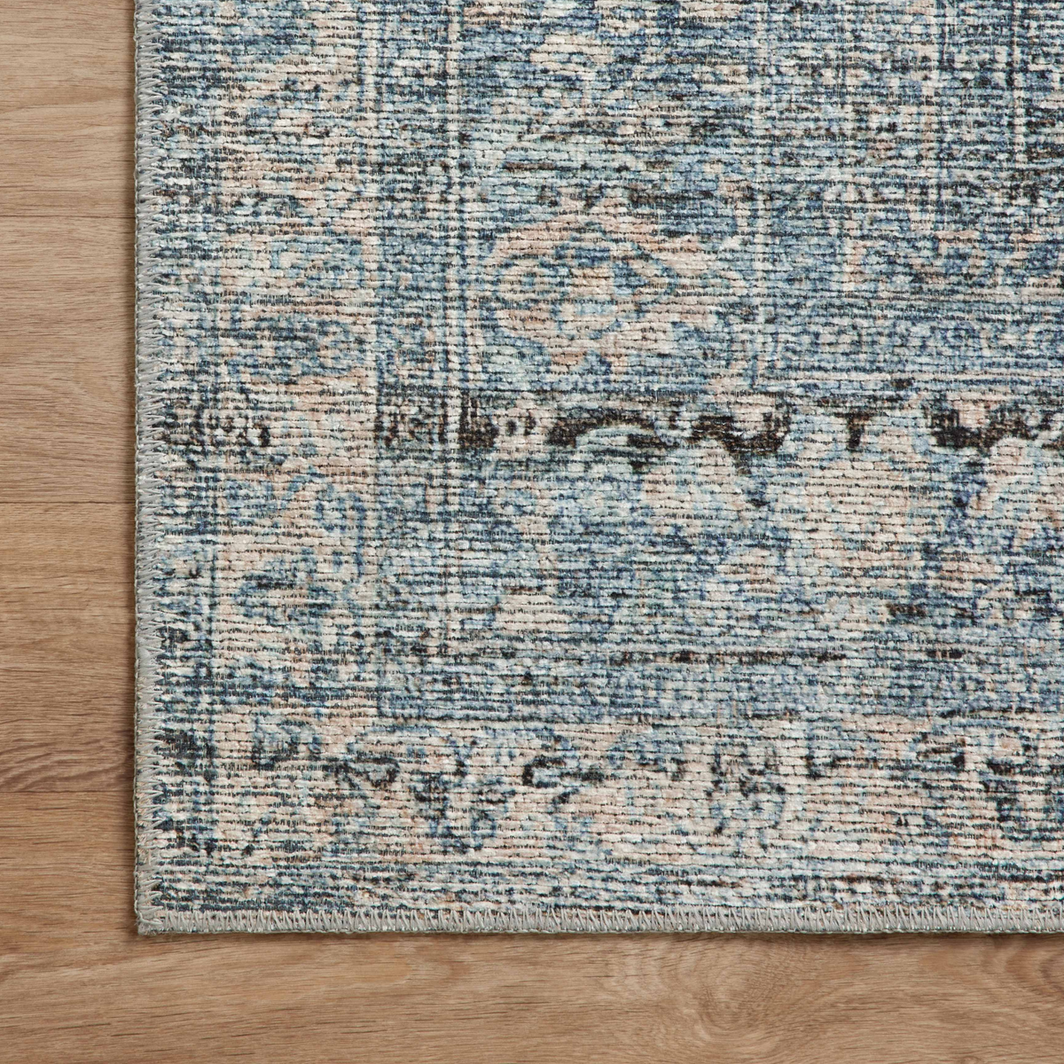 Billie (Amber Lewis × Loloi) BIL-05 Rug [Denim/Blush]