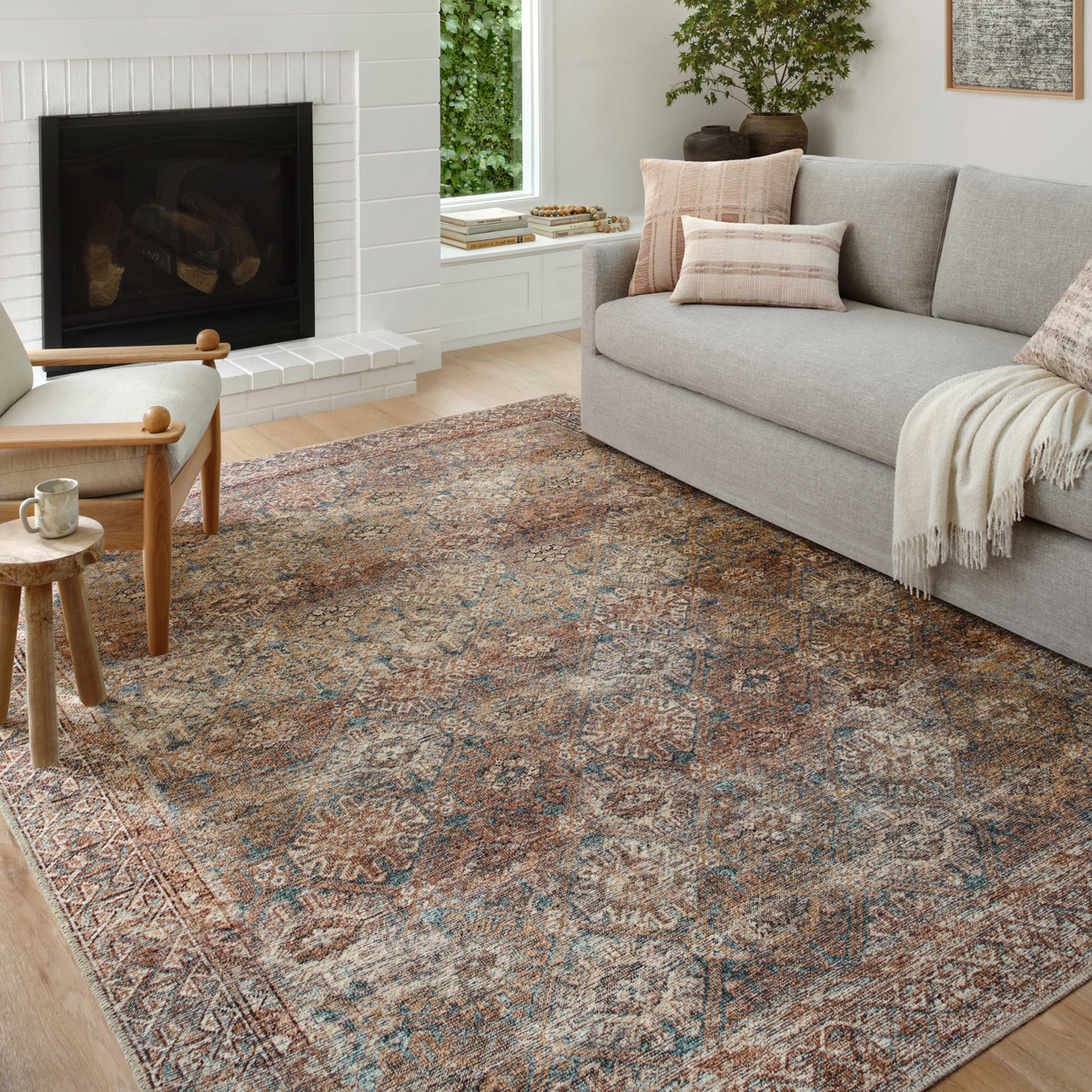 Billie (Amber Lewis × Loloi) BIL-04 Rug [Aqua/Rust]