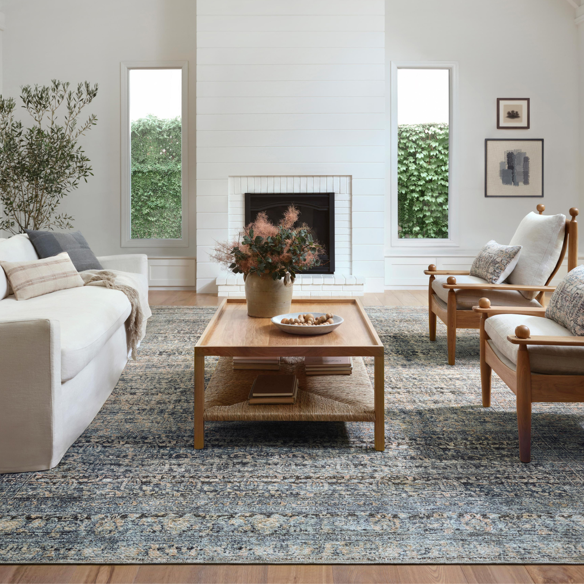 Billie (Amber Lewis × Loloi) BIL-05 Rug [Denim/Blush]