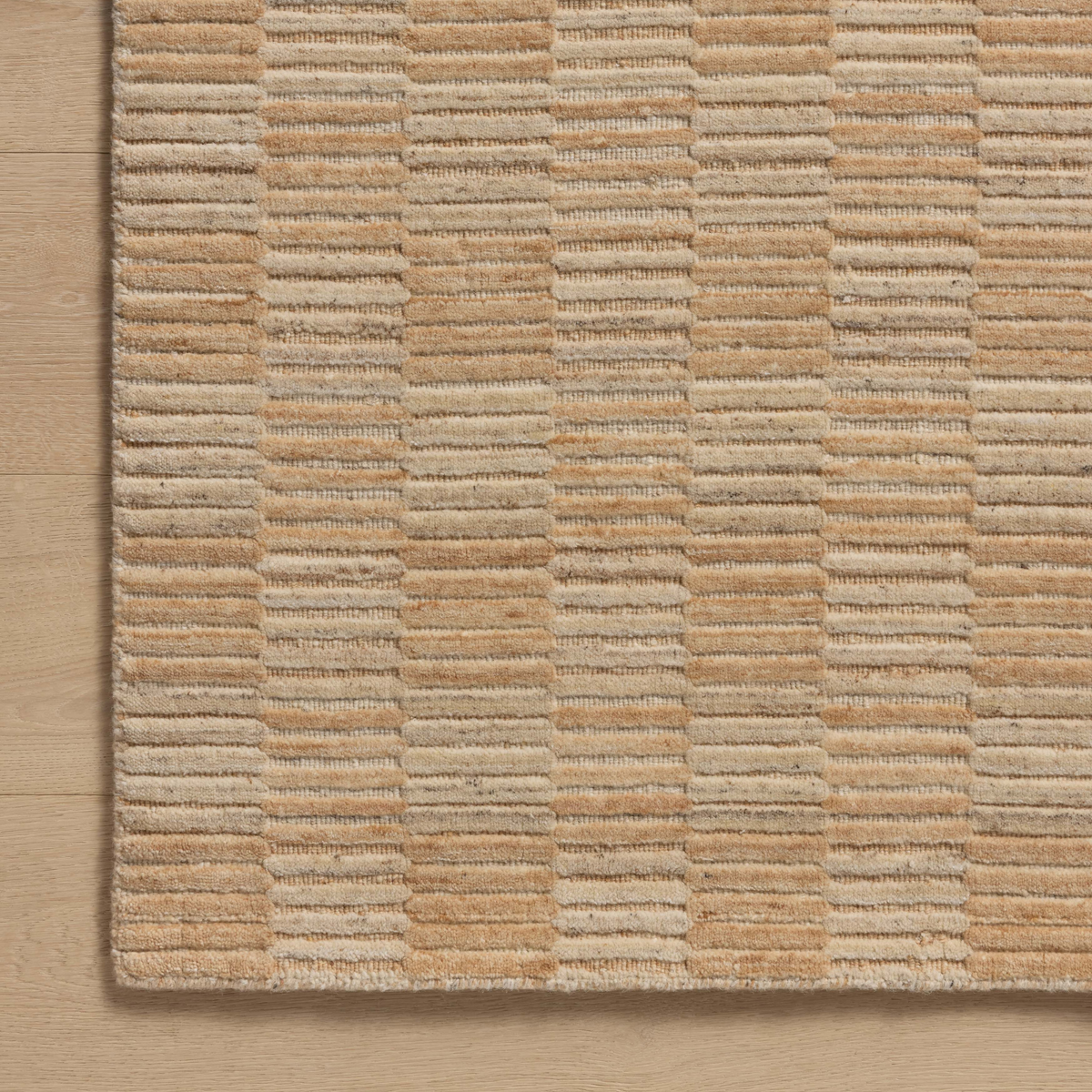 Marlowe (Amber Lewis × Loloi) MAW-01 Rug [Clay/Natural]