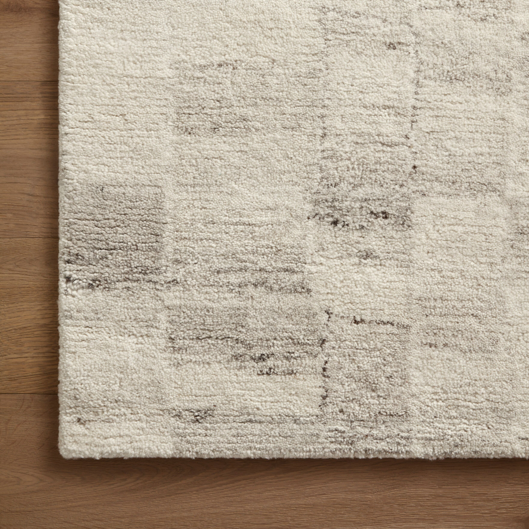 Rocky (Amber Lewis × Loloi) ROC-01 Rug [Ivory/Silver]